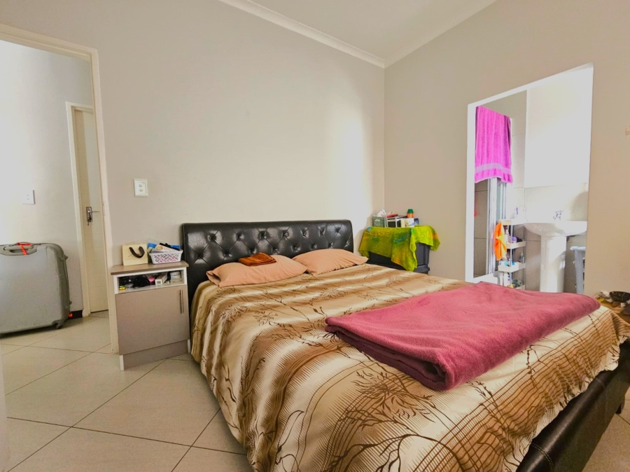 2 Bedroom Property for Sale in Buh Rein Estate Western Cape